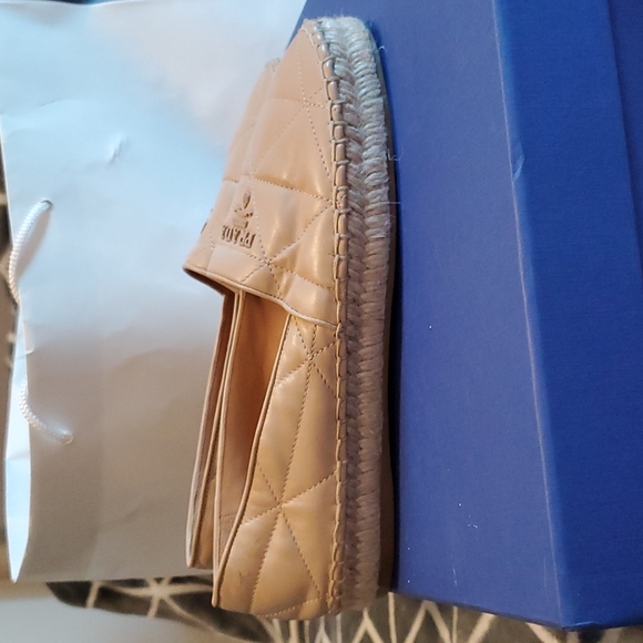 Prada tan quilted espadrilles size 37.5 - Picture 4 of 5